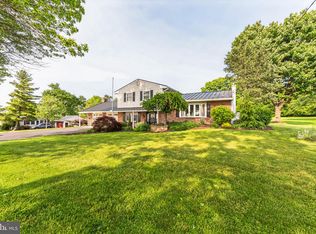 1144 Cressman Rd, Schwenksville, PA 19473