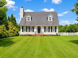 108 Deerfield Cir, Galax, VA 24333