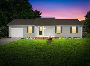 919 Linda Dr, Oak Grove, KY 42262