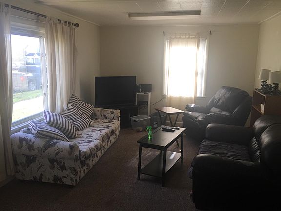 5th image of 315 S McKinley Ave