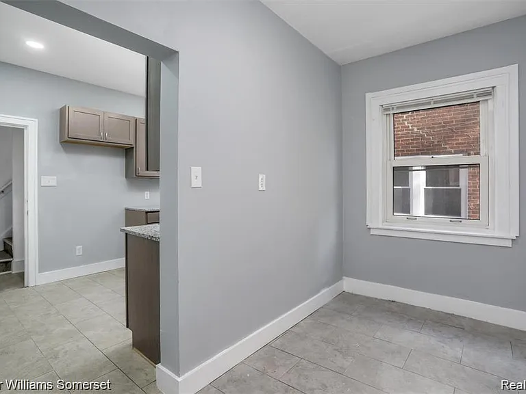 3322 Webb St — Photo 16