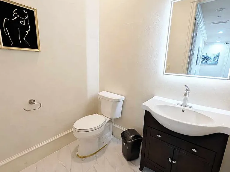 221 N Geary Ave #602 — Photo 11