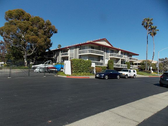 2nd image of 688 Mariners Island Blvd APT 203