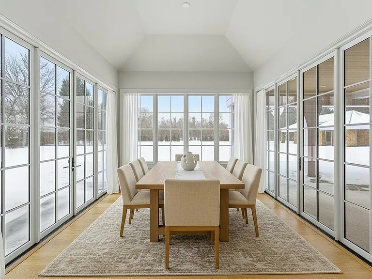 120 Halsey Ln — Photo 9