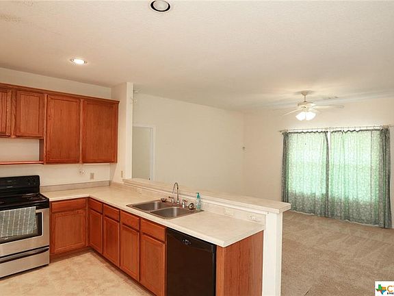 3rd image of 1780 Desiree St