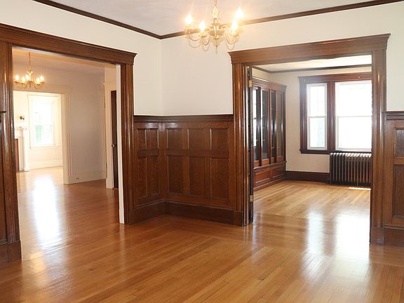 2nd image of 122 Washington Ave #1