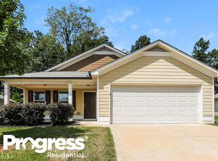 165 Rockingham Dr, Covington, GA 30014