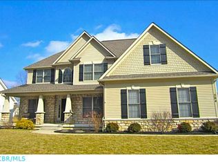384 Calvary Rd, Marysville, OH 43040