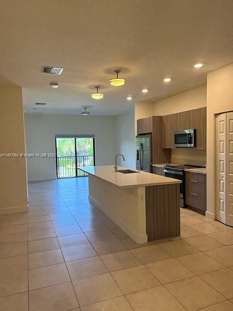 1st image of 7815 NW 104th Ave #233