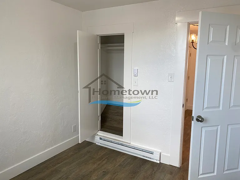 403 E Wallace Ave #2 — Photo 9