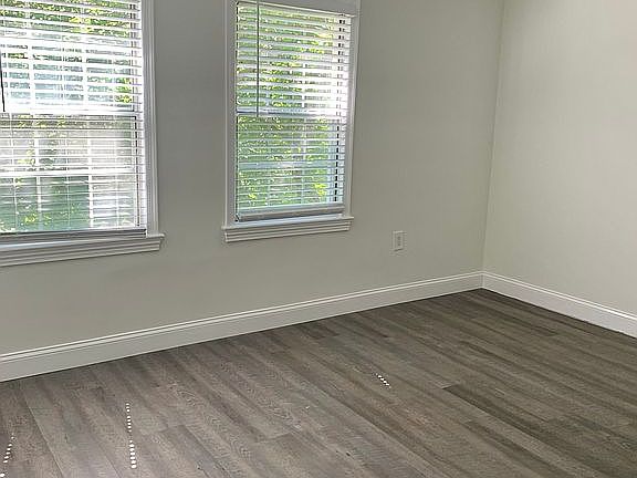 3rd image of 1511 Belle View Blvd APT B1