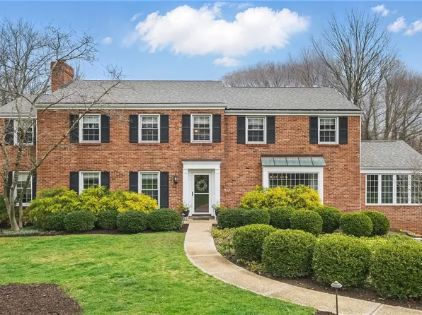 29 Old Timber Trl, Pittsburgh, PA 15238