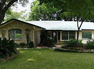 5706 N Hampton Dr, Austin, TX 78723