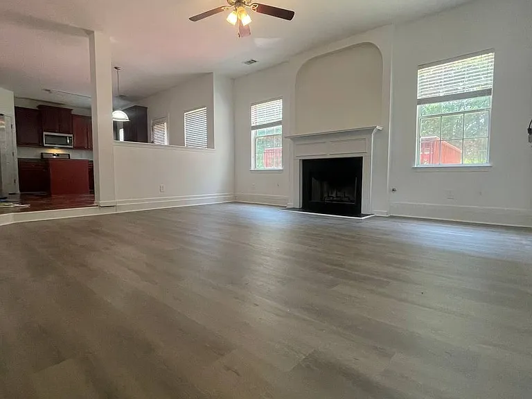 520 Lakeridge Ct — Photo 20