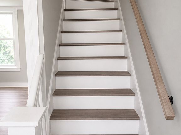 4th image of 115 Oak St #2