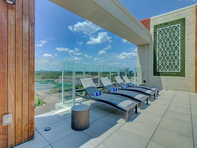 Lounge Seating at the Pool