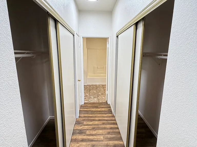 7241 Indian Creek Ln #201 — Photo 26