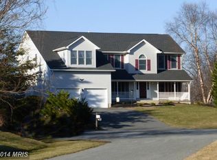 13673 Lexington Dr, Mount Airy, MD 21771