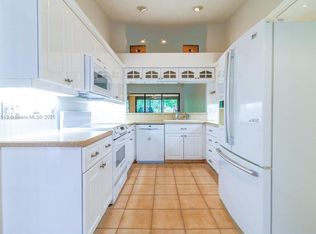 5289 Fairway Woods Dr APT 2911, Delray Beach, FL 33484