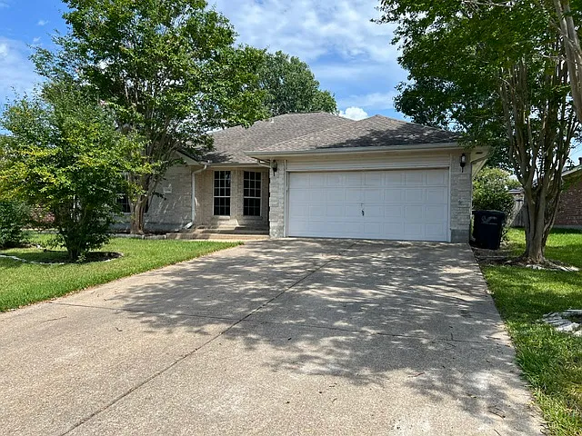 1880 Mullins Ct — Photo 15