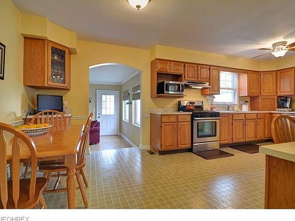 4th image of 449 Glen Park Dr