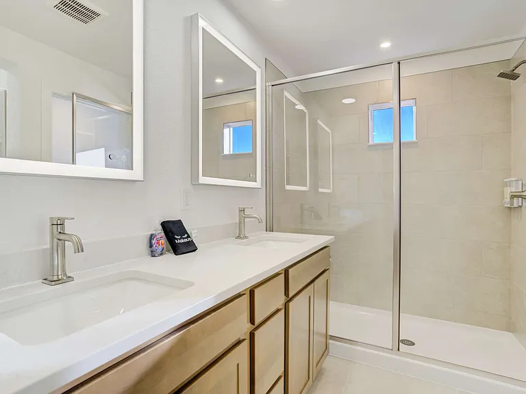 10675 Helenite Point — Photo 15