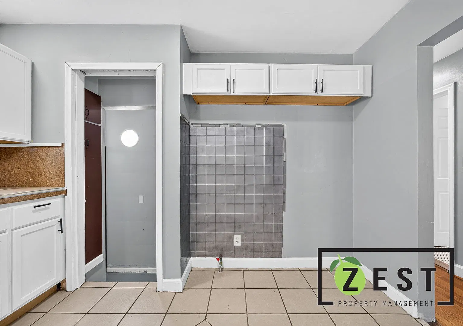 Open House- Wednesday, October 28th 530pm-6pm! Amazing 3 Bed 1 Bath — Photo 3