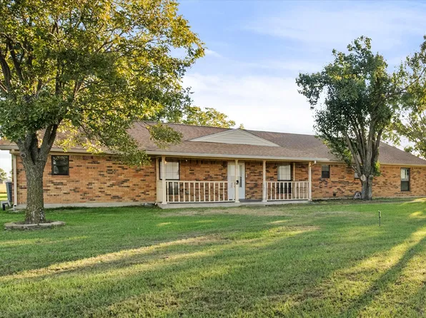 353 Brazier Rd, Ennis, TX 75119