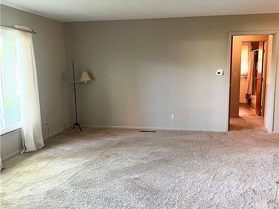 5th image of 1800 Imperial Ln