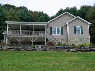 273 Megan Ln, West Jefferson, NC 28694