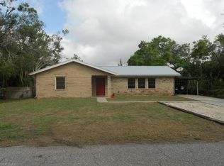 410 4th Ave, Labelle, FL 33935