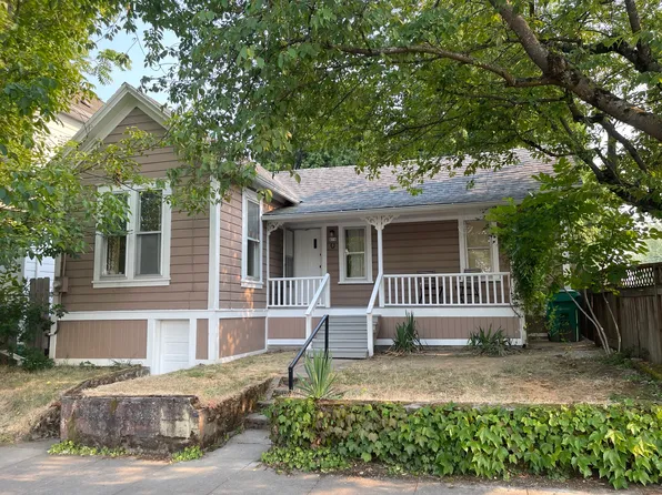 616 SE Mill St #1, Portland, OR 97214
