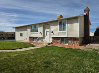 2872 W 5000 S, Roy, UT 84067