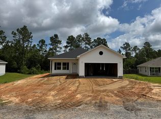 379 N Raphael Rd, Defuniak Springs, FL 32433