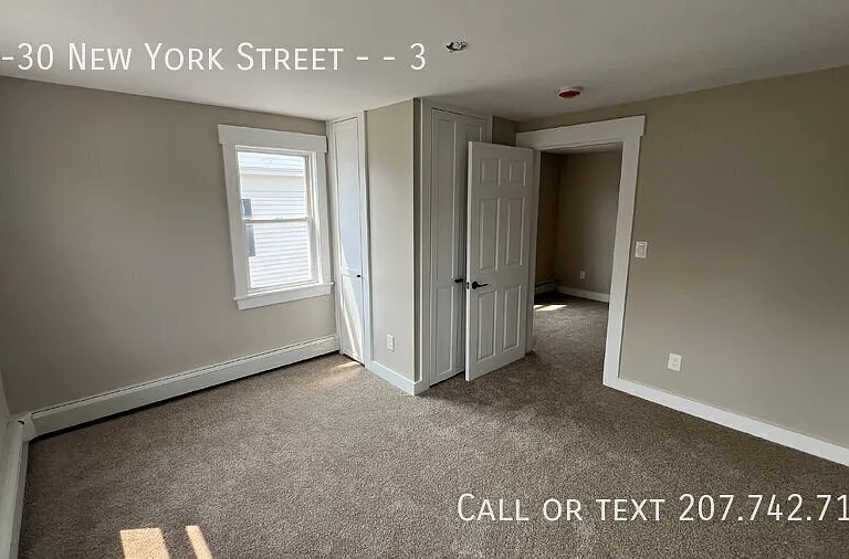 28-30 New York St #3 — Photo 15