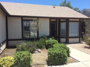 1072 Violet St, Hemet, CA 92545