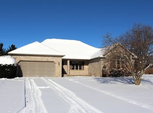 7629 White Oak Rd, Clinton, IL 61727