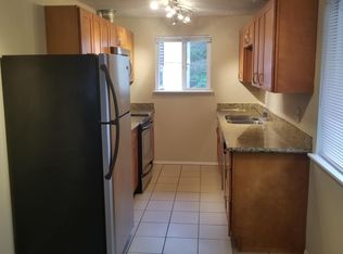 1614 S Kent Des Moines Rd APT D, Des Moines, WA 98198