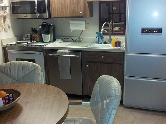 2nd image of 13231 N 98th Ave Unit G