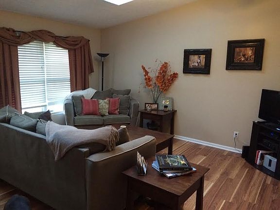 4th image of 112 Indian Summer Ln