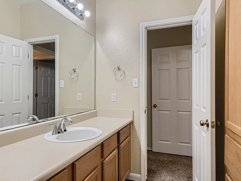 2858 Southampton Way #A — Photo 18