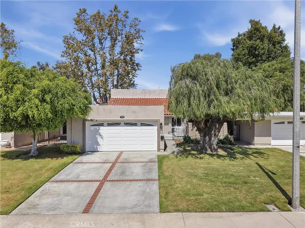 10803 Los Jardines E, Fountain Valley, CA 92708