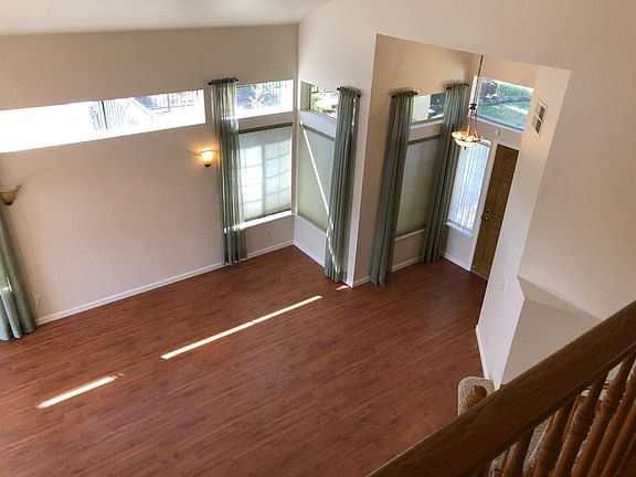 5th image of 5837 Pebble Creek Dr