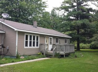 1032 Stover Rd, Standish, MI 48658