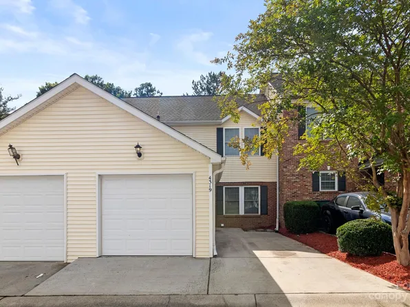 4319 Laurel Hill Ln, Charlotte, NC 28217