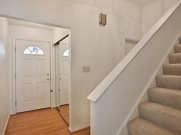 2nd image of 1533 Sandringham Dr