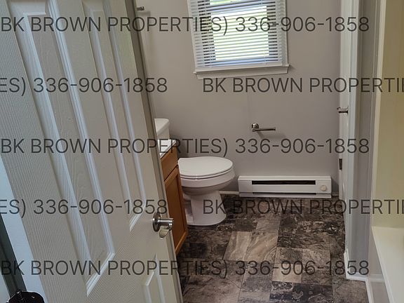 5th image of 1241 Sunnyside Dr