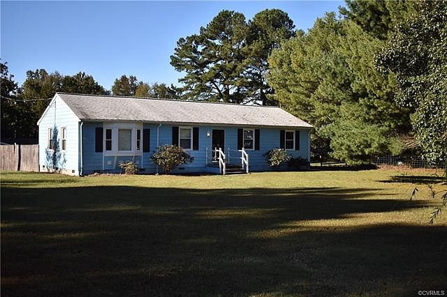 1st image of 15200 Wellesley Dr