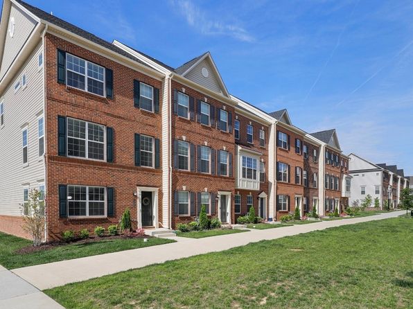 7132 McHenry Mews