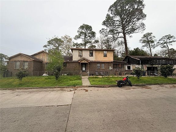 4th image of 1921 Halls Mill Rd